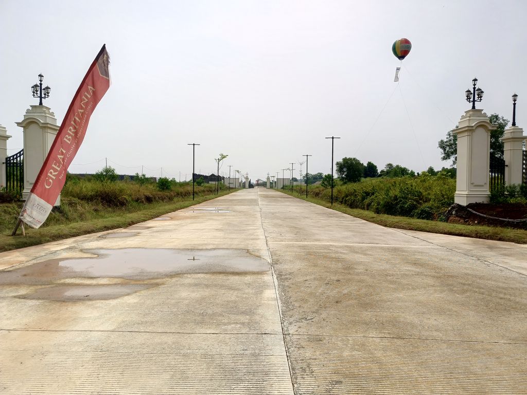 foto posisi tengah perumahan MODERNLAND CILEJIT-GREAT BRITANIA