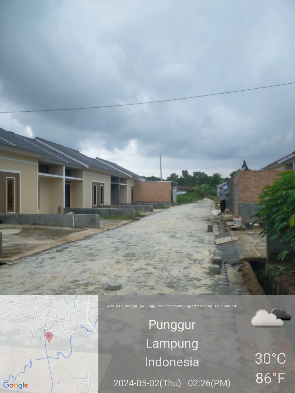 foto posisi tengah perumahan CENDANA RESIDENCE 4
