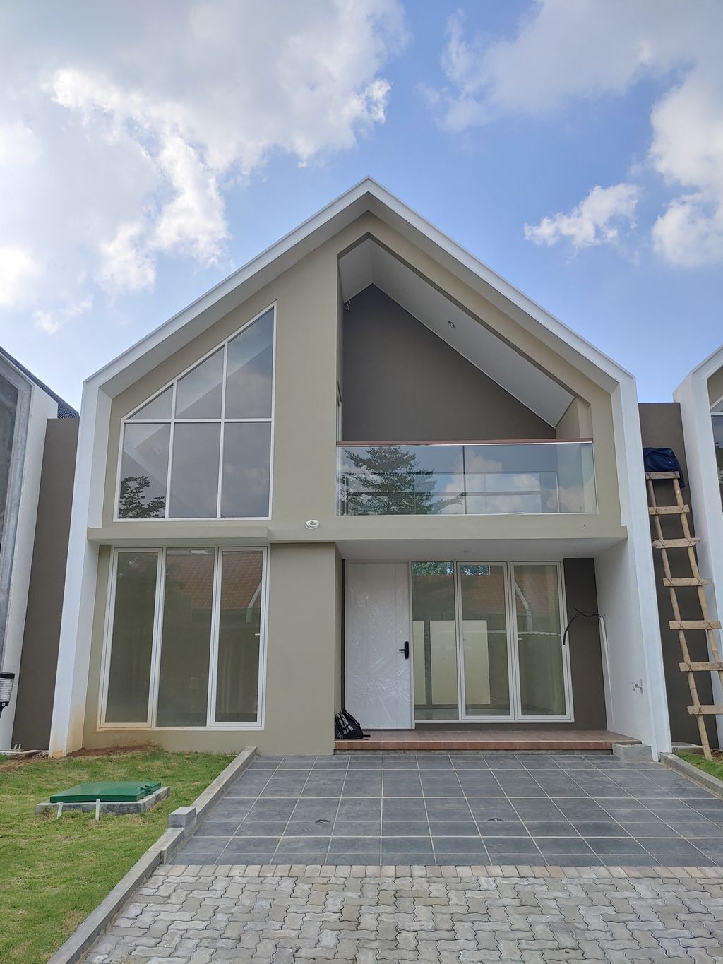 foto contoh rumah perumahan New Lavender