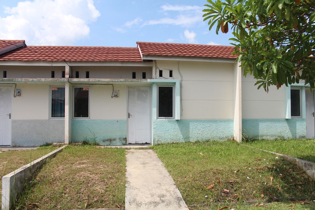 foto tampak rumah tipe Anggrek Vanda perumahan CitraRaya City Cluster Bukit Cempaka