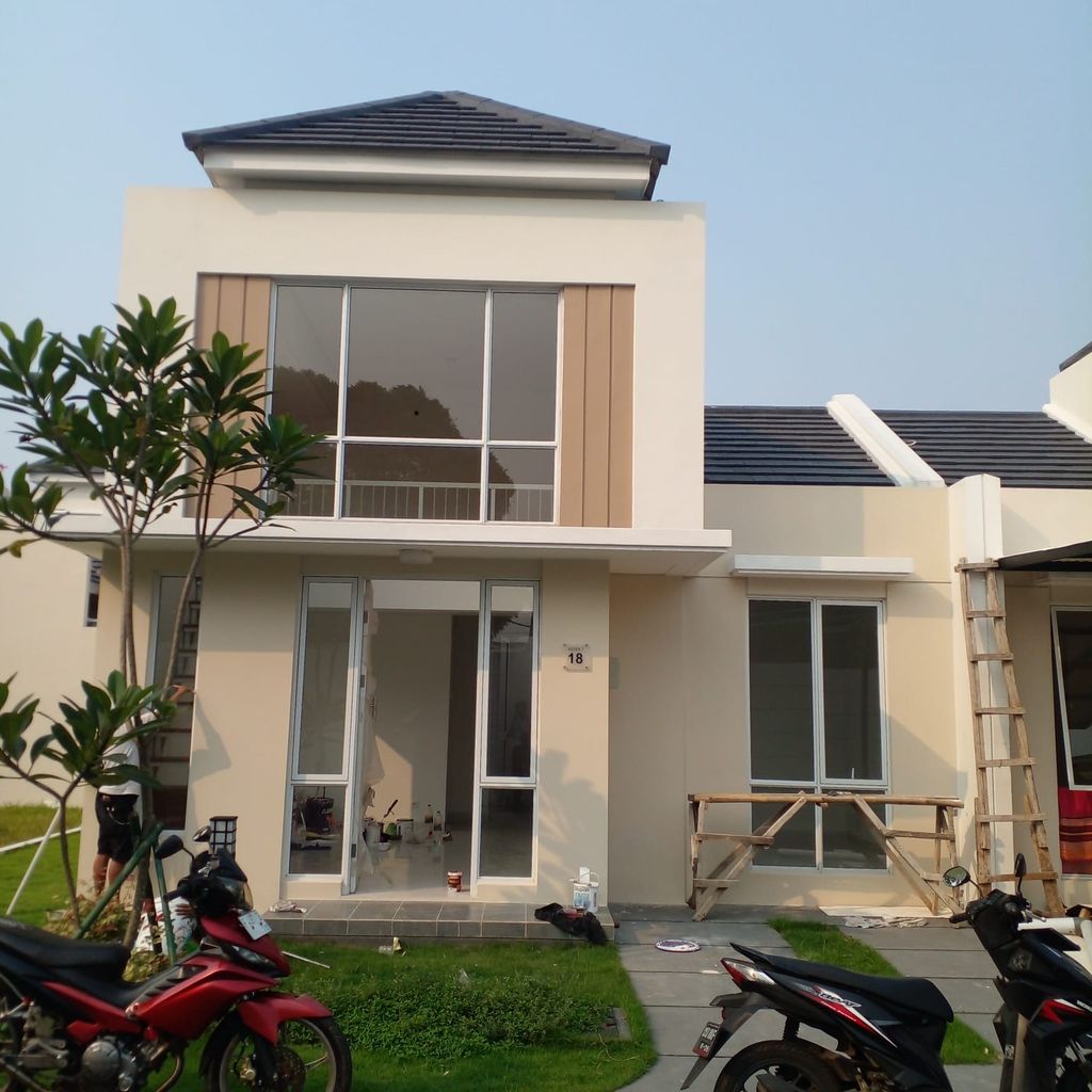 foto tampak rumah tipe ASTER 7/18 perumahan PARAMOUNT PETALS TAHAP 1