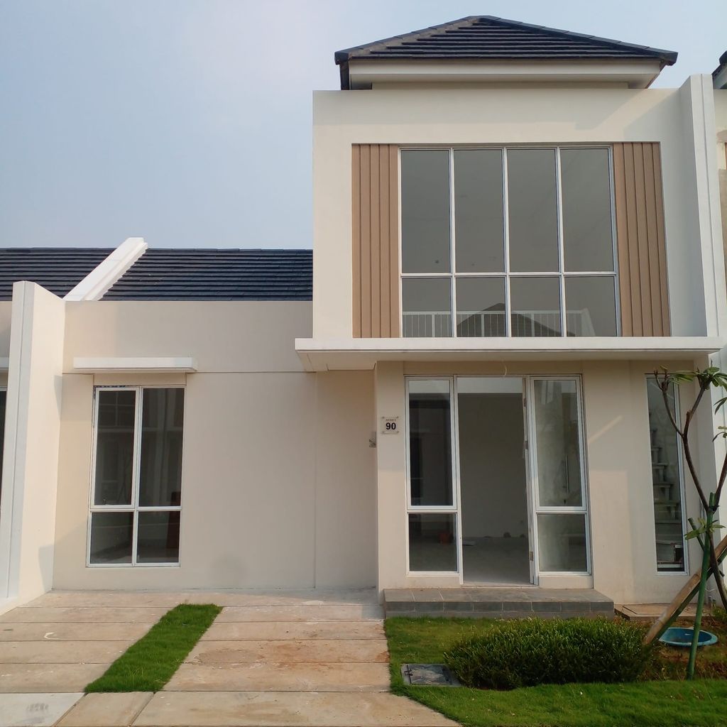 foto tampak rumah tipe ASTER 6/90 perumahan PARAMOUNT PETALS TAHAP 1