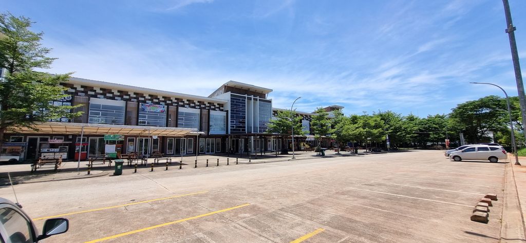 foto gerbang perumahan RUKO THE PLAZA - PANJIBUWONO CITY BEKASI