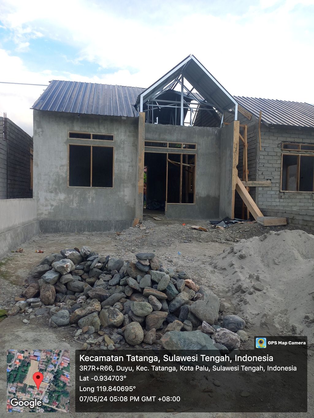 foto contoh rumah perumahan CLUSTER SKY HILLS