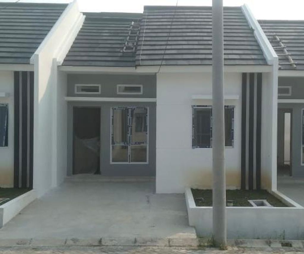 foto tampak rumah tipe A Blok G12 perumahan Graha Mirai
