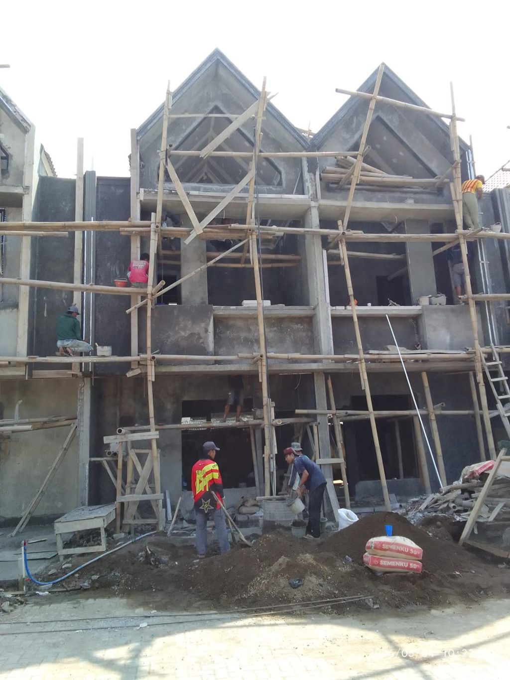 foto tampak rumah tipe 60 Compact Minimalis HC (703) perumahan G-Land Padalarang Estate