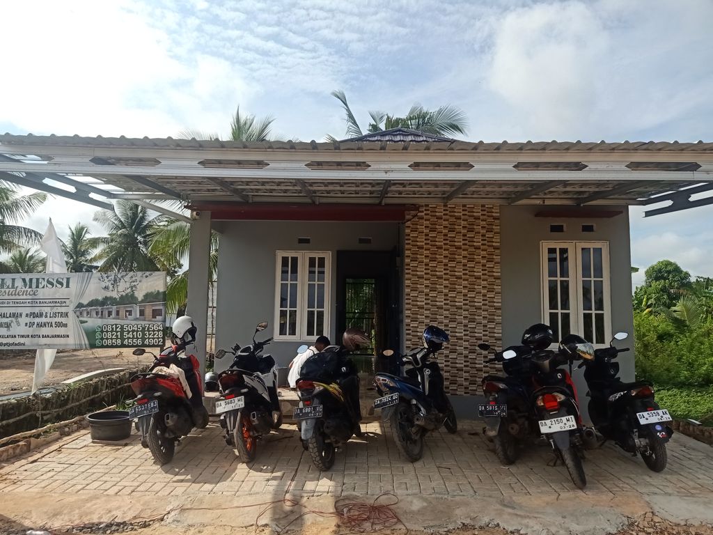 foto contoh rumah perumahan SHALLI MESSI RESIDENCE