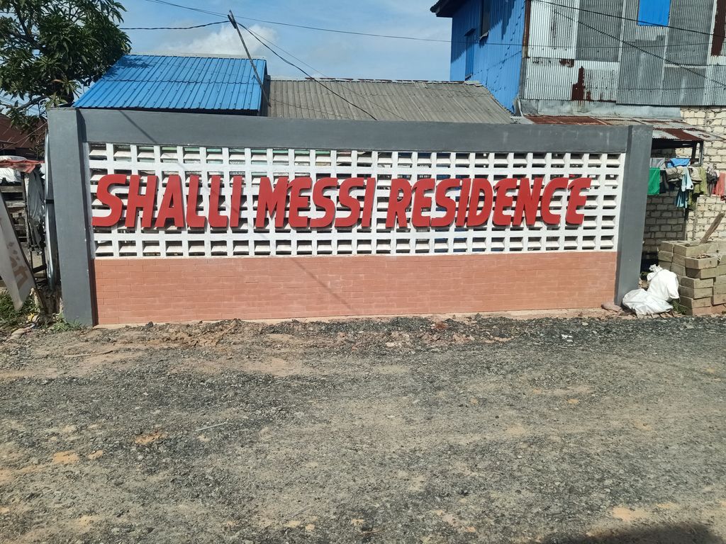 foto gerbang perumahan SHALLI MESSI RESIDENCE