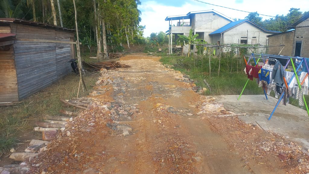 foto posisi tengah perumahan MUTIARA ALAM SEMESTA 1