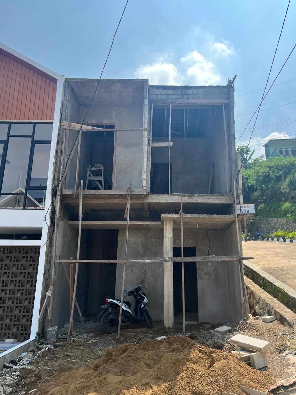 foto tampak rumah tipe 55 Superimposed (507) perumahan G-Land Padalarang Residence 3