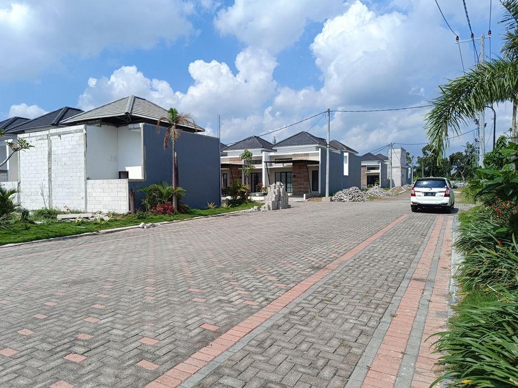 foto posisi tengah perumahan GRAND NORTH REGENCY