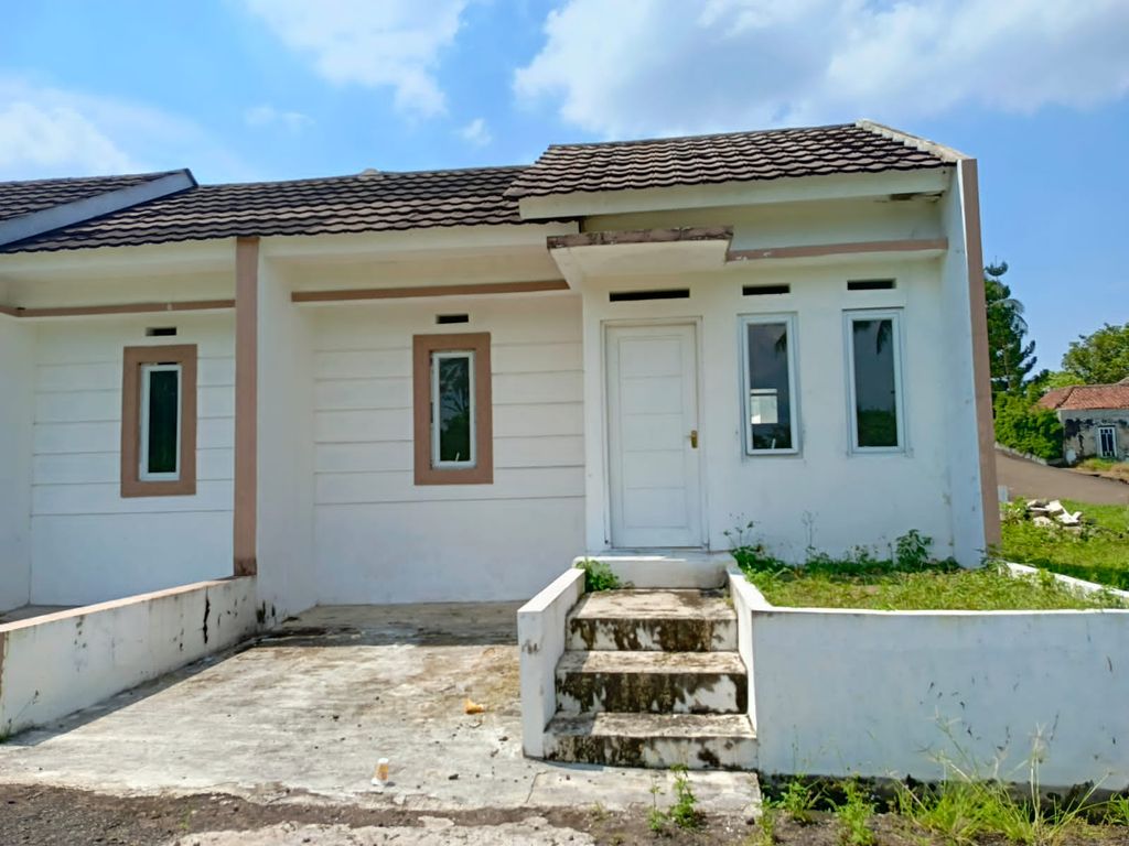foto tampak rumah tipe RUBI I perumahan PERUMAHAN PERMATA CIANJUR INDAH