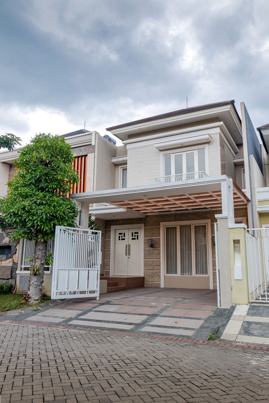 foto contoh rumah perumahan Puri Galaxy