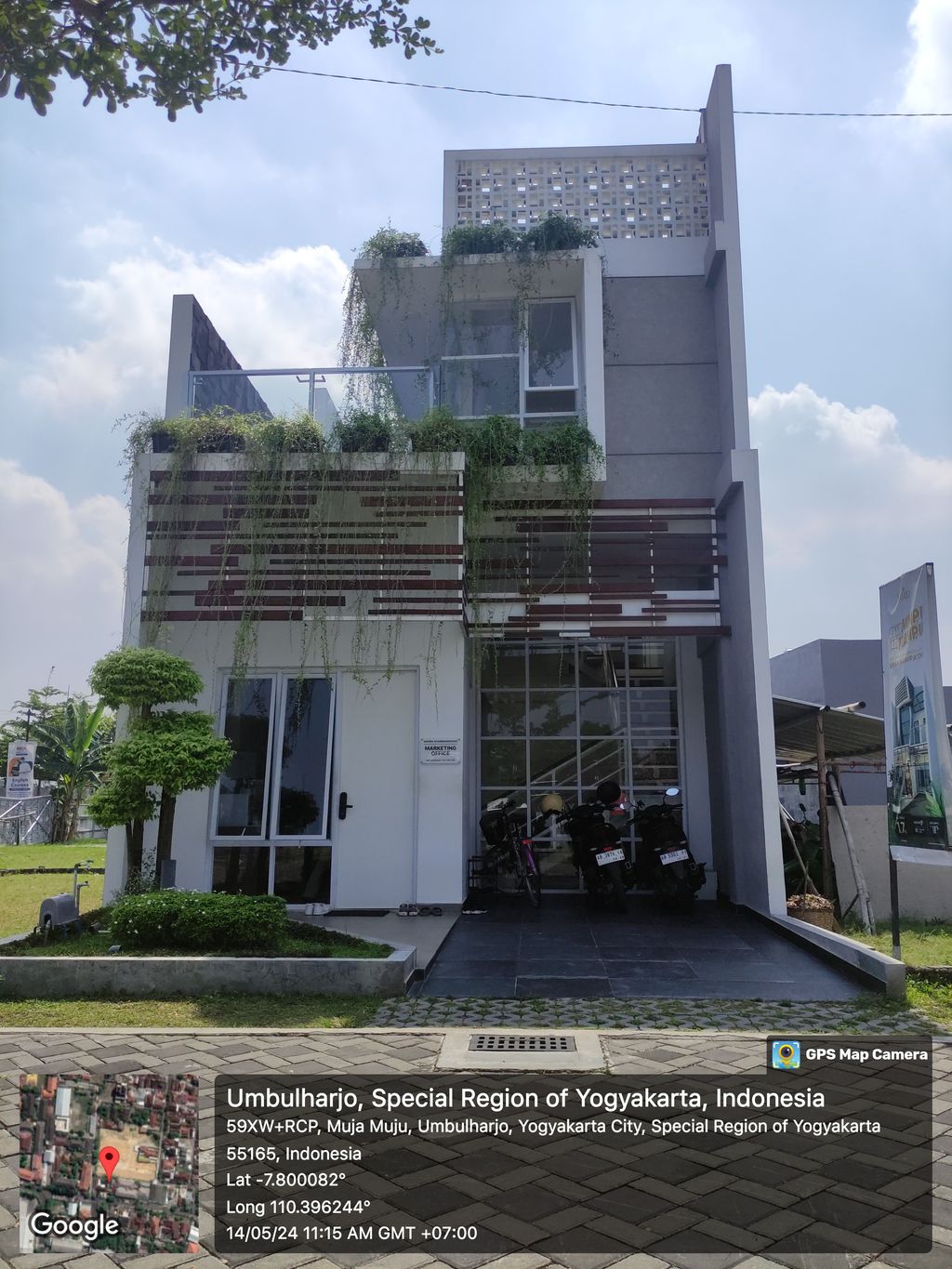 foto contoh rumah perumahan Sahira Dharmawangsa