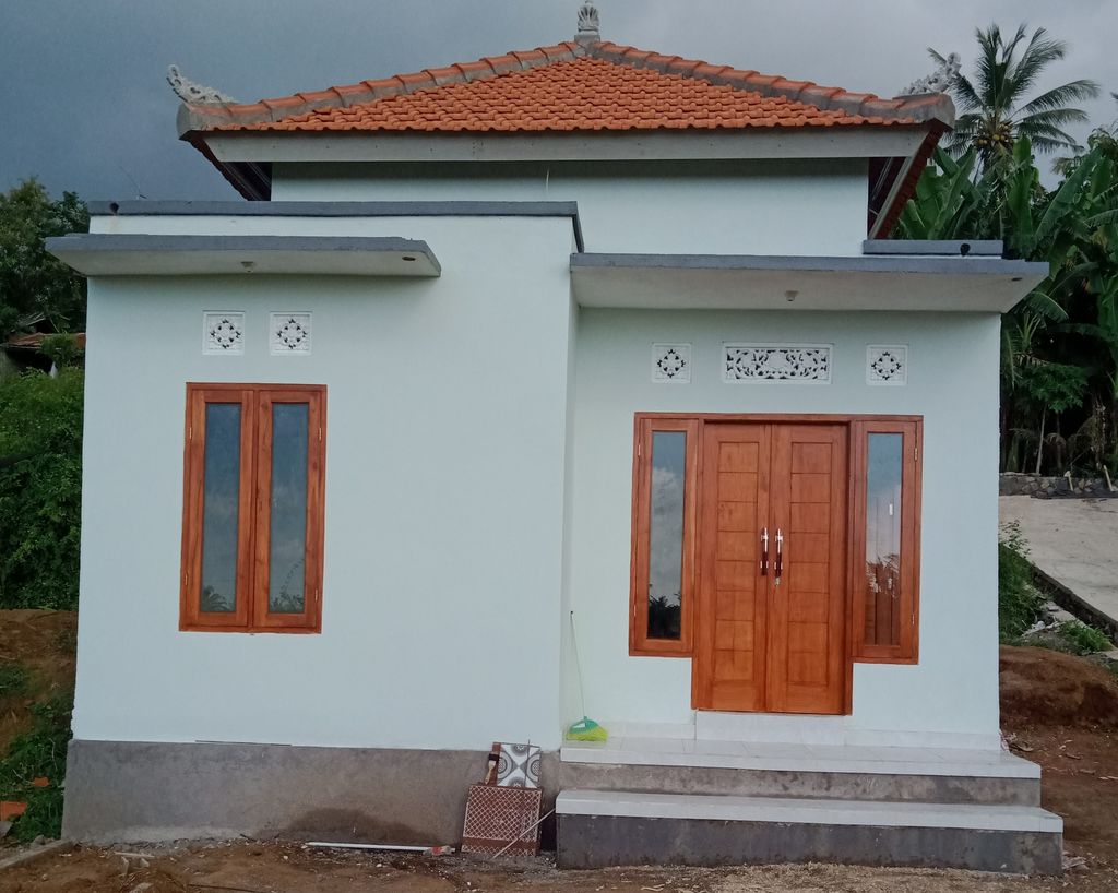 foto tampak rumah tipe 36/75 perumahan GRIYA NIRWANA PATEMON