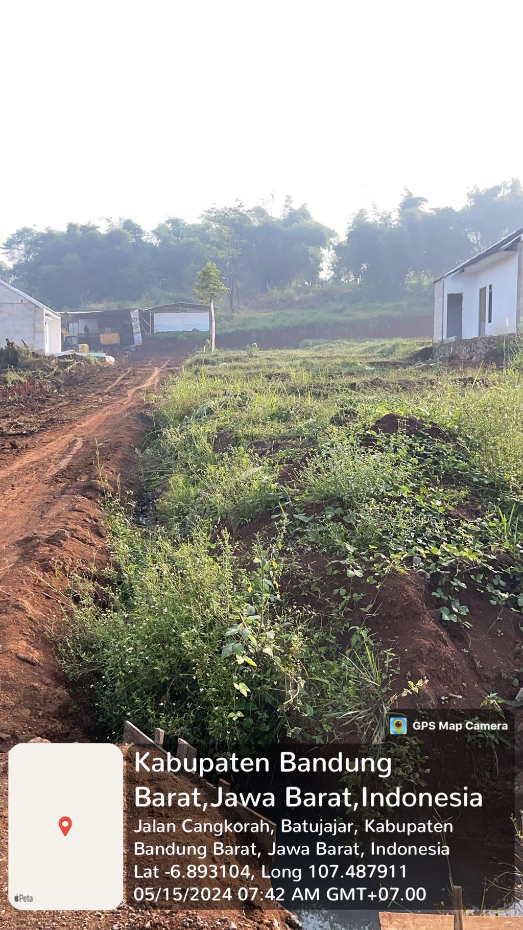 foto contoh rumah perumahan Kriya Maha Citra