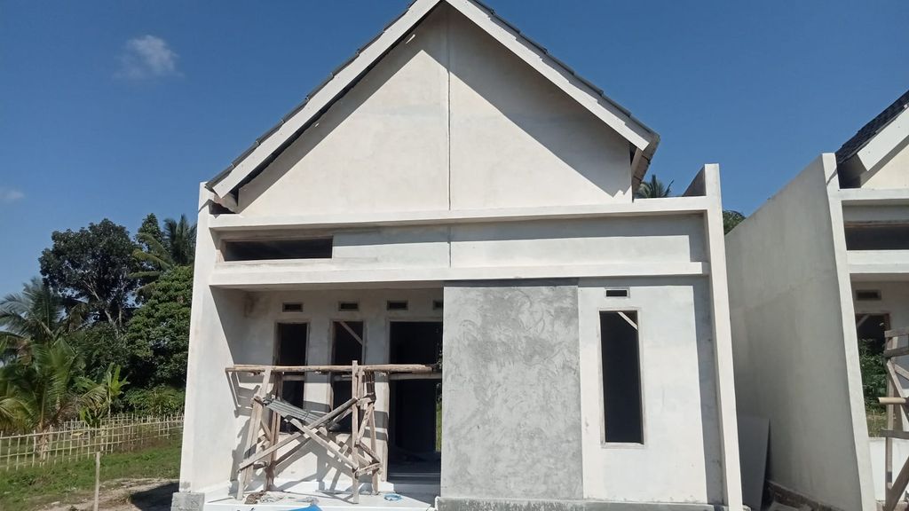 foto tampak rumah tipe 30 perumahan Singgasana Kotaraja