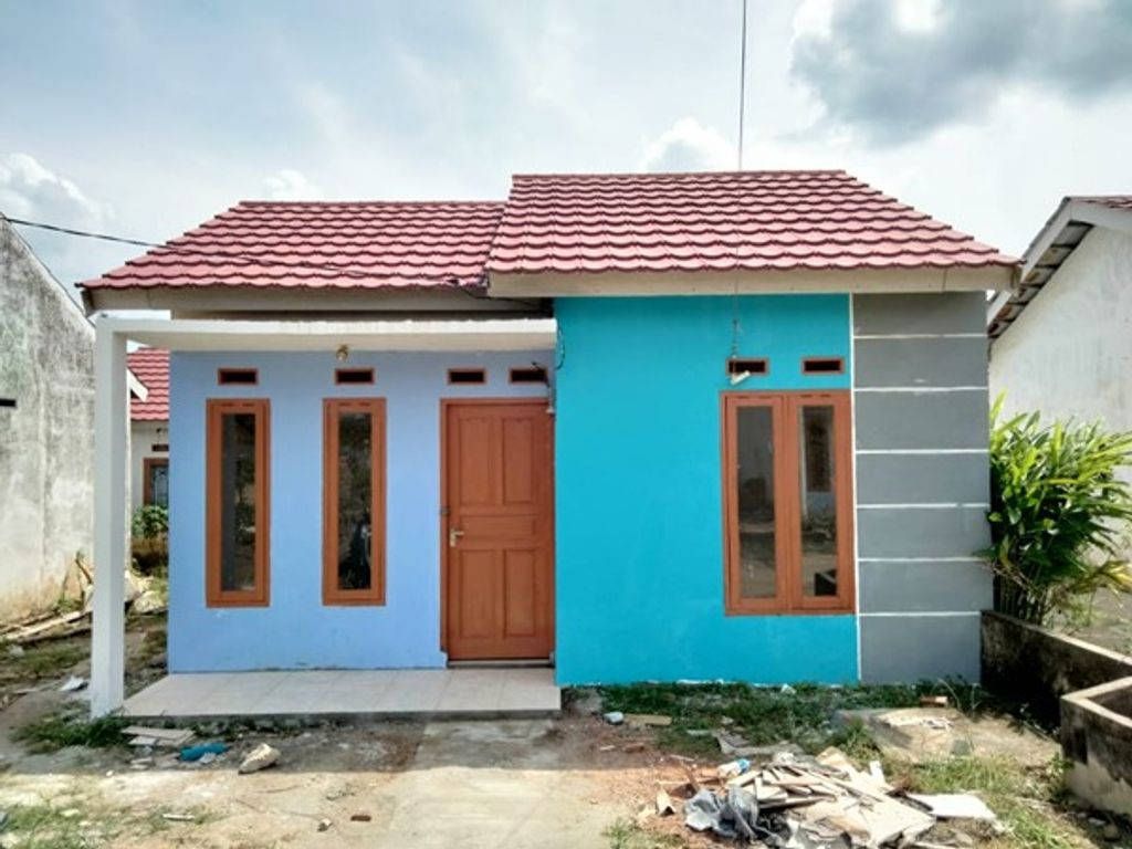foto tampak rumah tipe RSH perumahan PERUM. PALEM SRIGADING INDAH 3