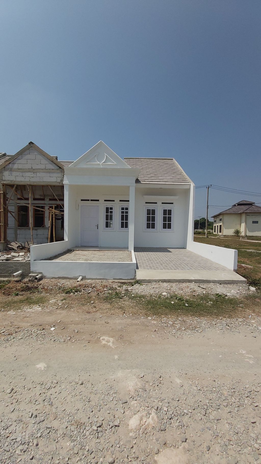 foto tampak rumah tipe 45/72 perumahan TATAR ENDAH RESIDENCE