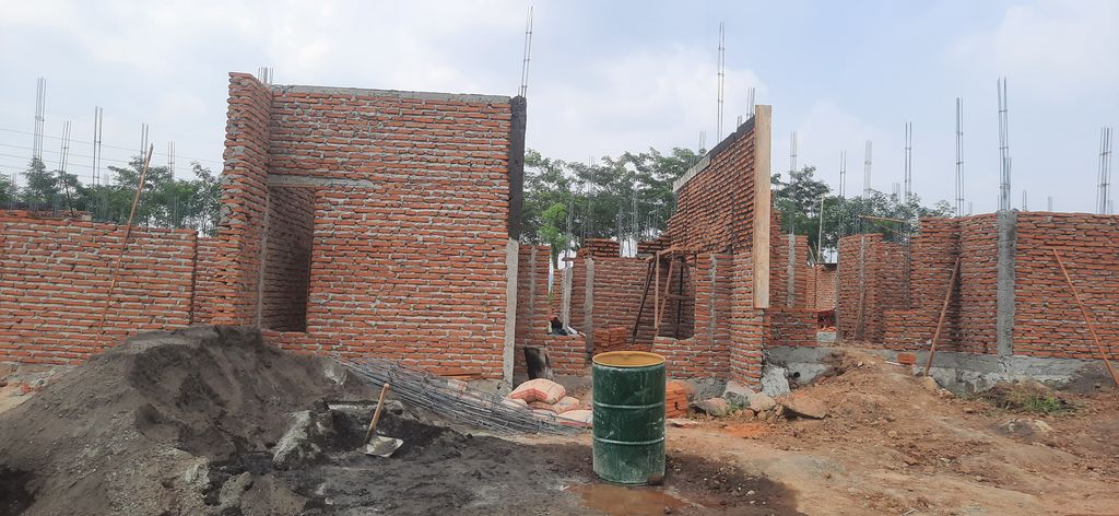 foto contoh rumah perumahan Grand Kencana Purwosari
