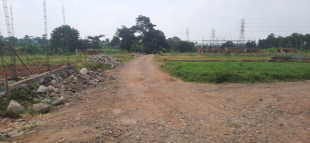 foto posisi tengah perumahan Grand Kencana Purwosari