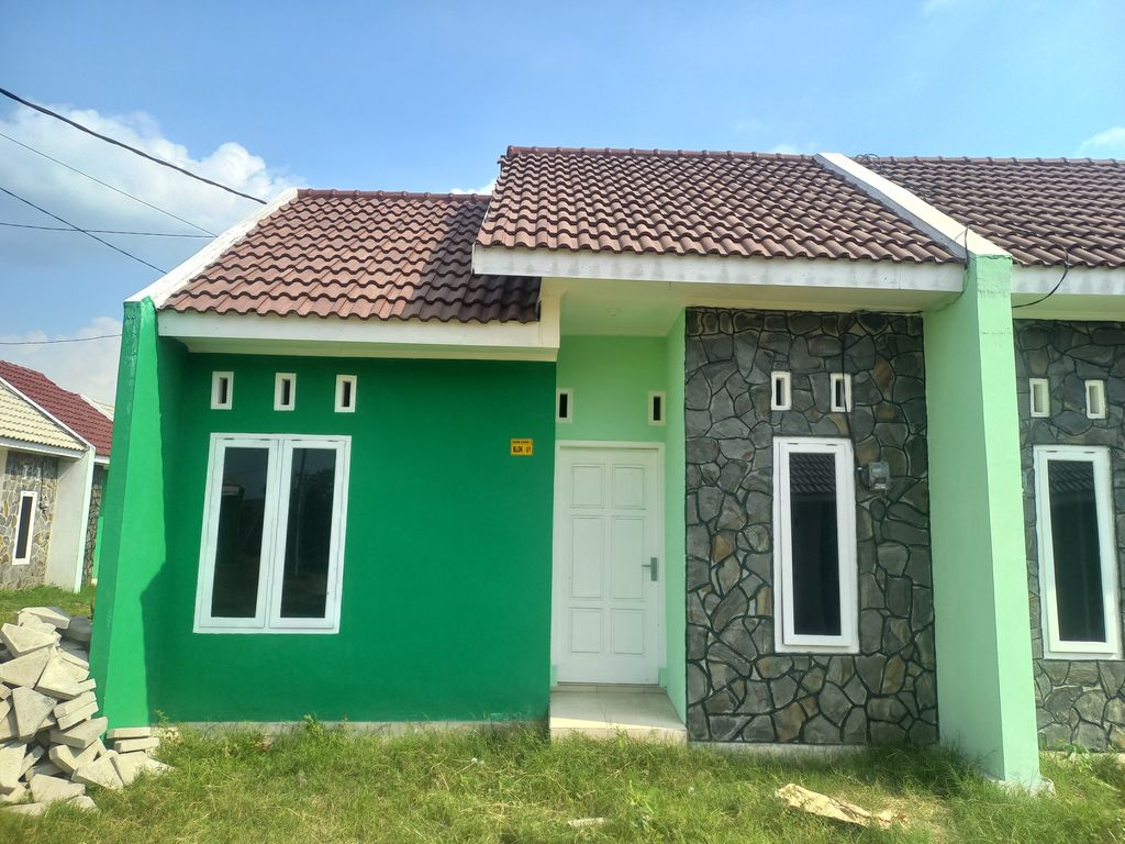foto contoh rumah perumahan PERUMAHAN NAINA GRAHA III