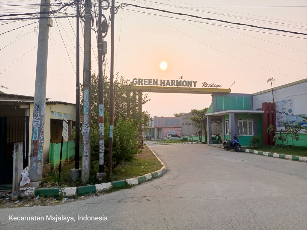foto gerbang perumahan GREEN HARMONY RESIDENCE 3