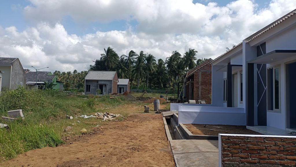 foto posisi tengah perumahan Grand Kalipuro Residence Cluster Gunung Arjuno
