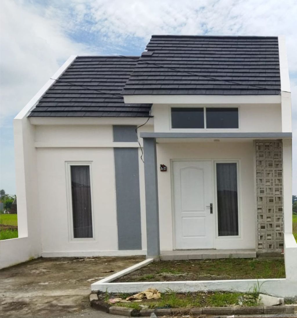foto tampak rumah tipe E-Besar perumahan HASBANNA LAND SUKODONO PRIME