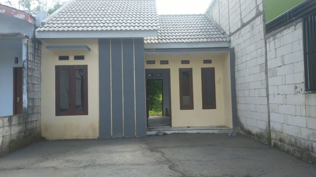 foto tampak rumah tipe c 4 perumahan Taman permata hijau regency