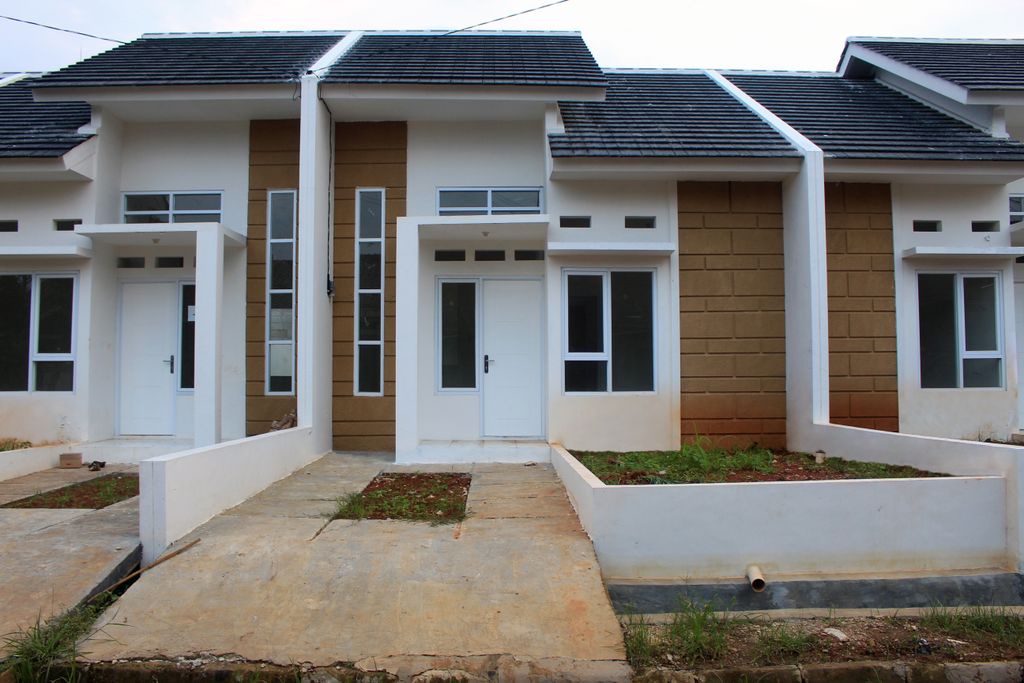 foto tampak rumah tipe 36/90 perumahan Duren Village