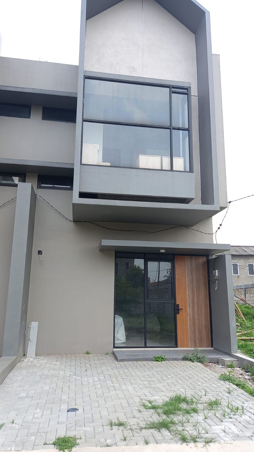 foto tampak rumah tipe 65 (C17) perumahan Kopo Harmonis Townhouse