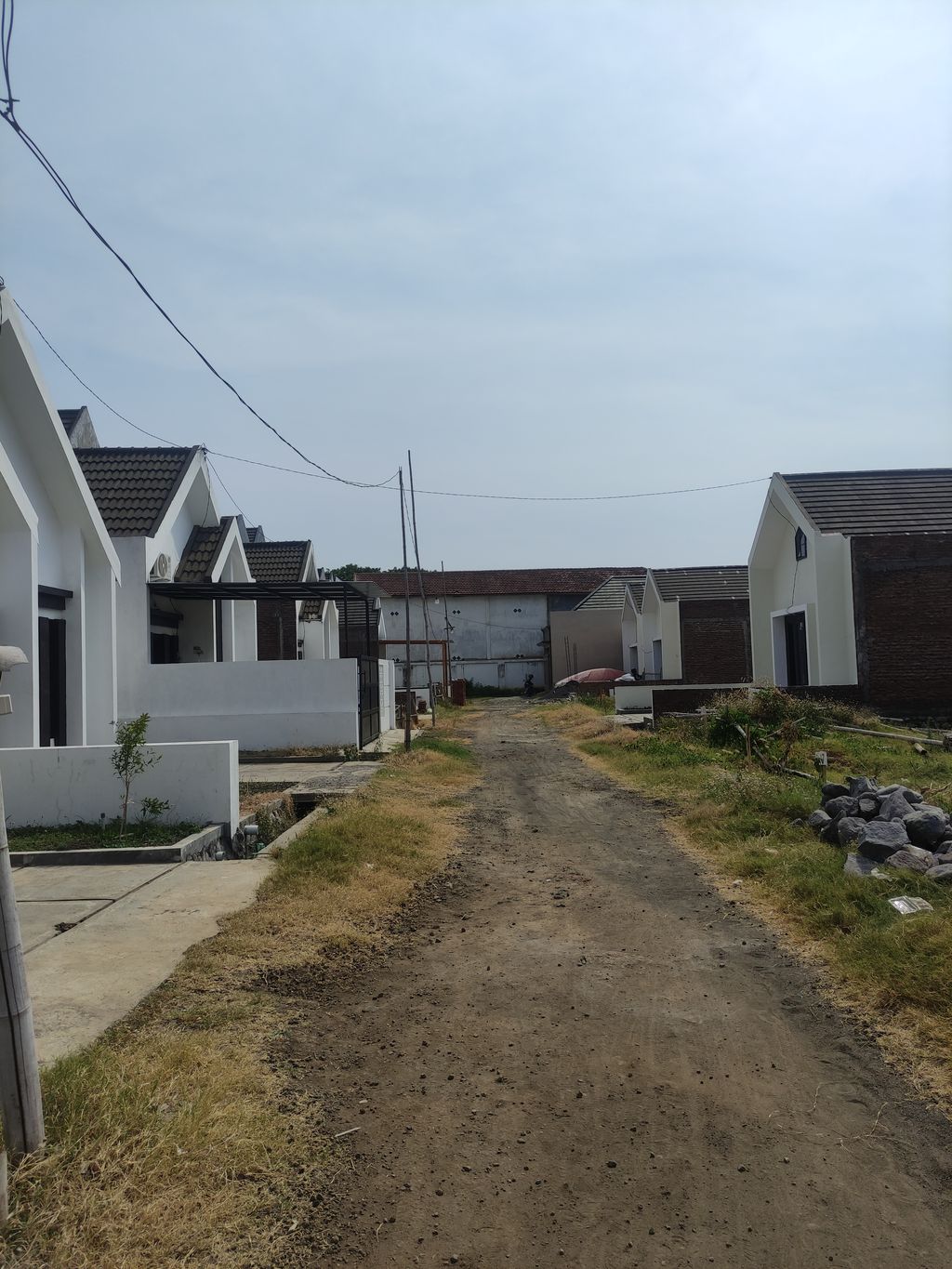 foto posisi tengah perumahan MUTIARA VILLAGE CLUSTER 3