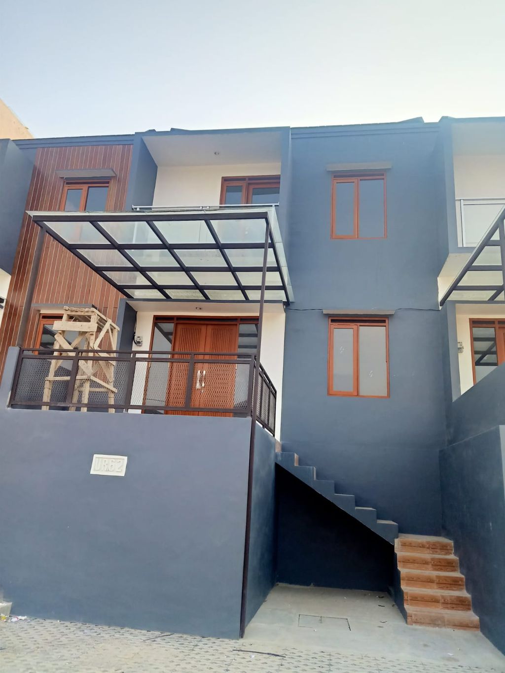 foto tampak rumah tipe CINNAMON 60/102 perumahan KOTA BALI RESIDENCE