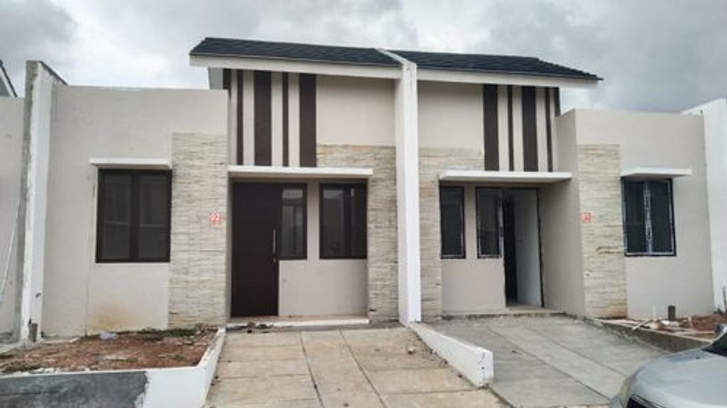 foto tampak rumah tipe SEMI KOMERSIL 36 PMK 100 A1 perumahan CIRUASLAND TAHAP 2