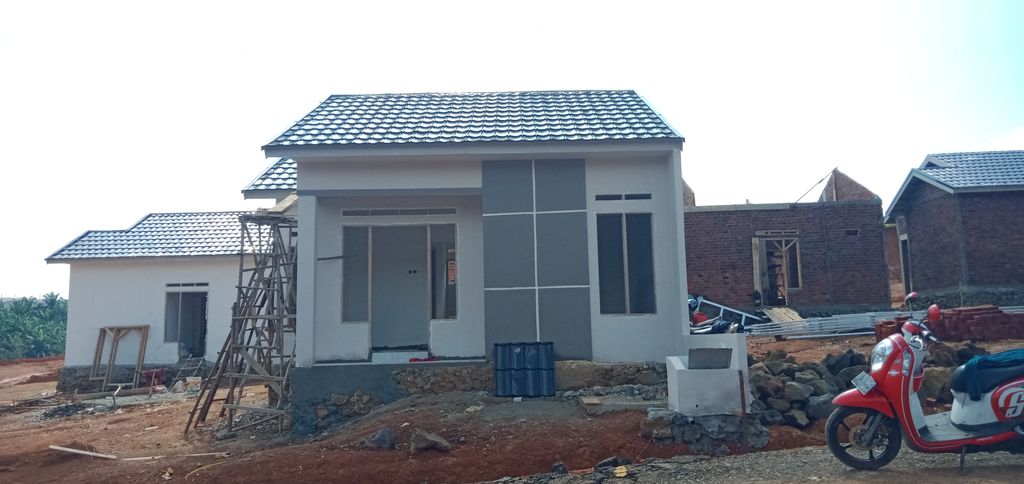 foto contoh rumah perumahan KEMILING PERMAI 6