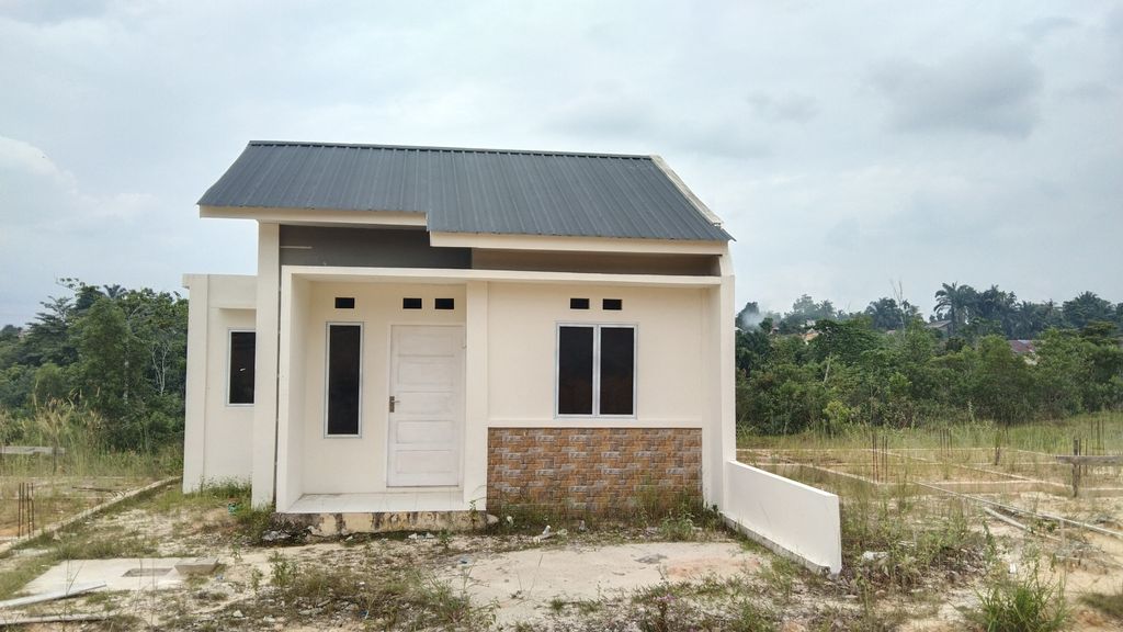 foto contoh rumah perumahan TENAYAN GRAND HILL