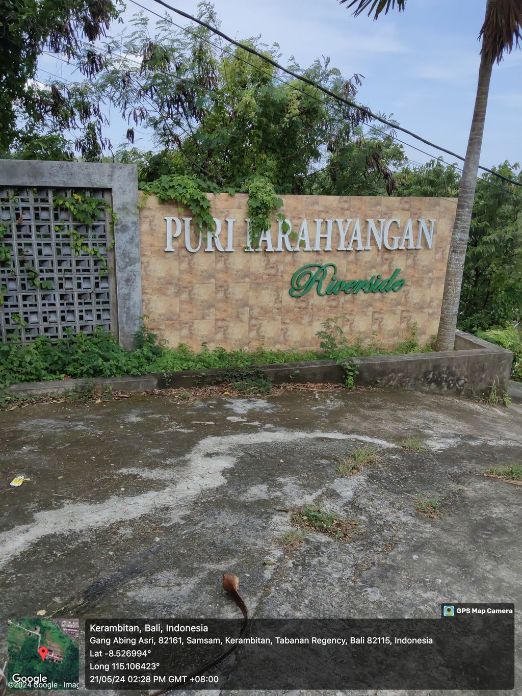 foto gerbang perumahan Perum Puri Parahyangan River Side