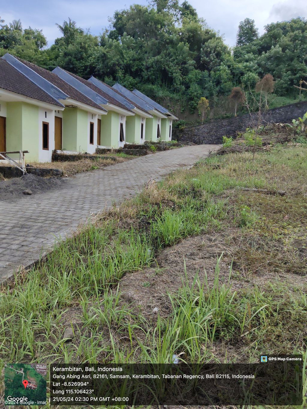 foto posisi tengah perumahan Perum Puri Parahyangan River Side
