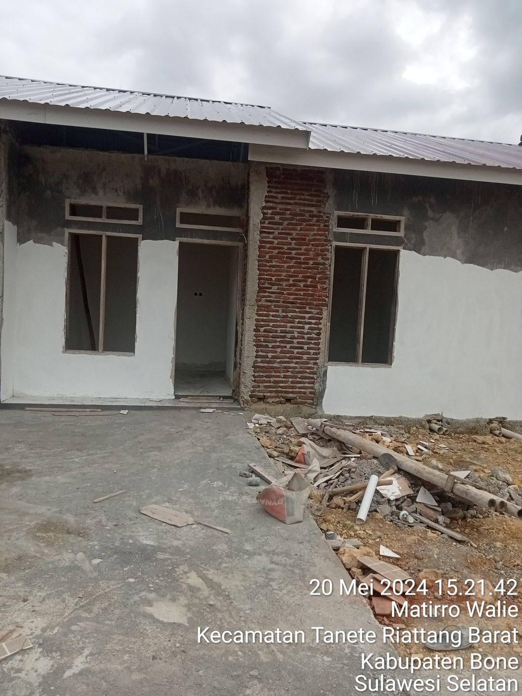 foto tampak rumah tipe 36 perumahan CENDANA RESIDENCE