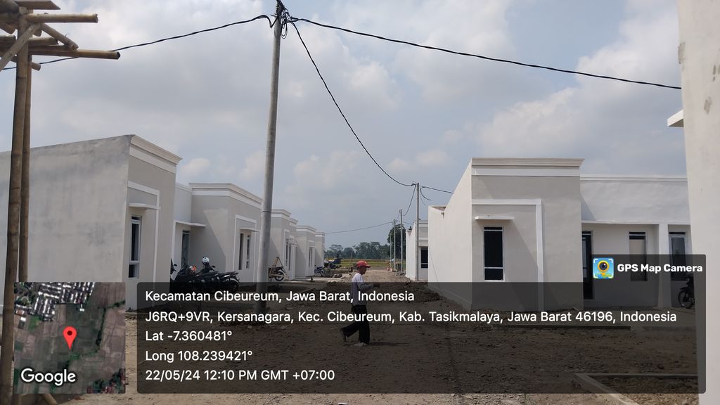 foto posisi tengah perumahan Parahyangan Residence