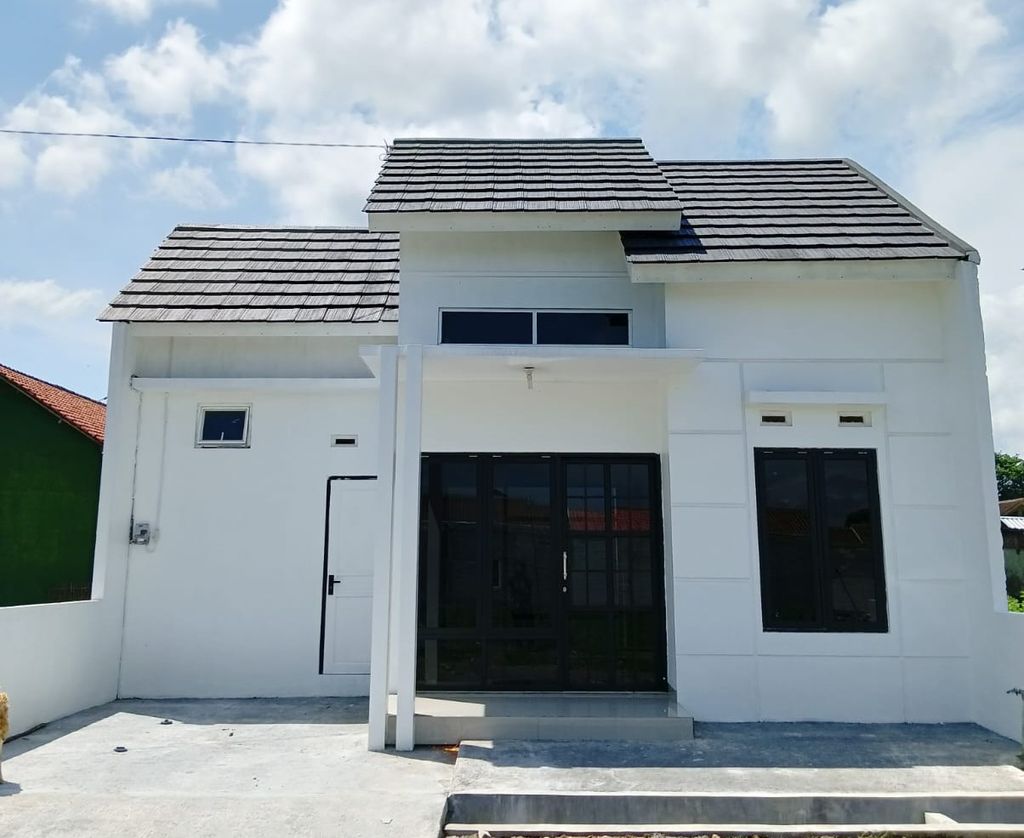 foto tampak rumah tipe 127/36 M² perumahan Perumahan Sekar Asri