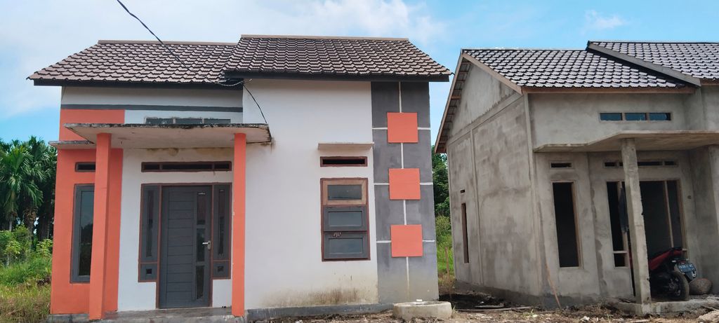 foto posisi tengah perumahan WIDHYATAMA RESIDENCE 1