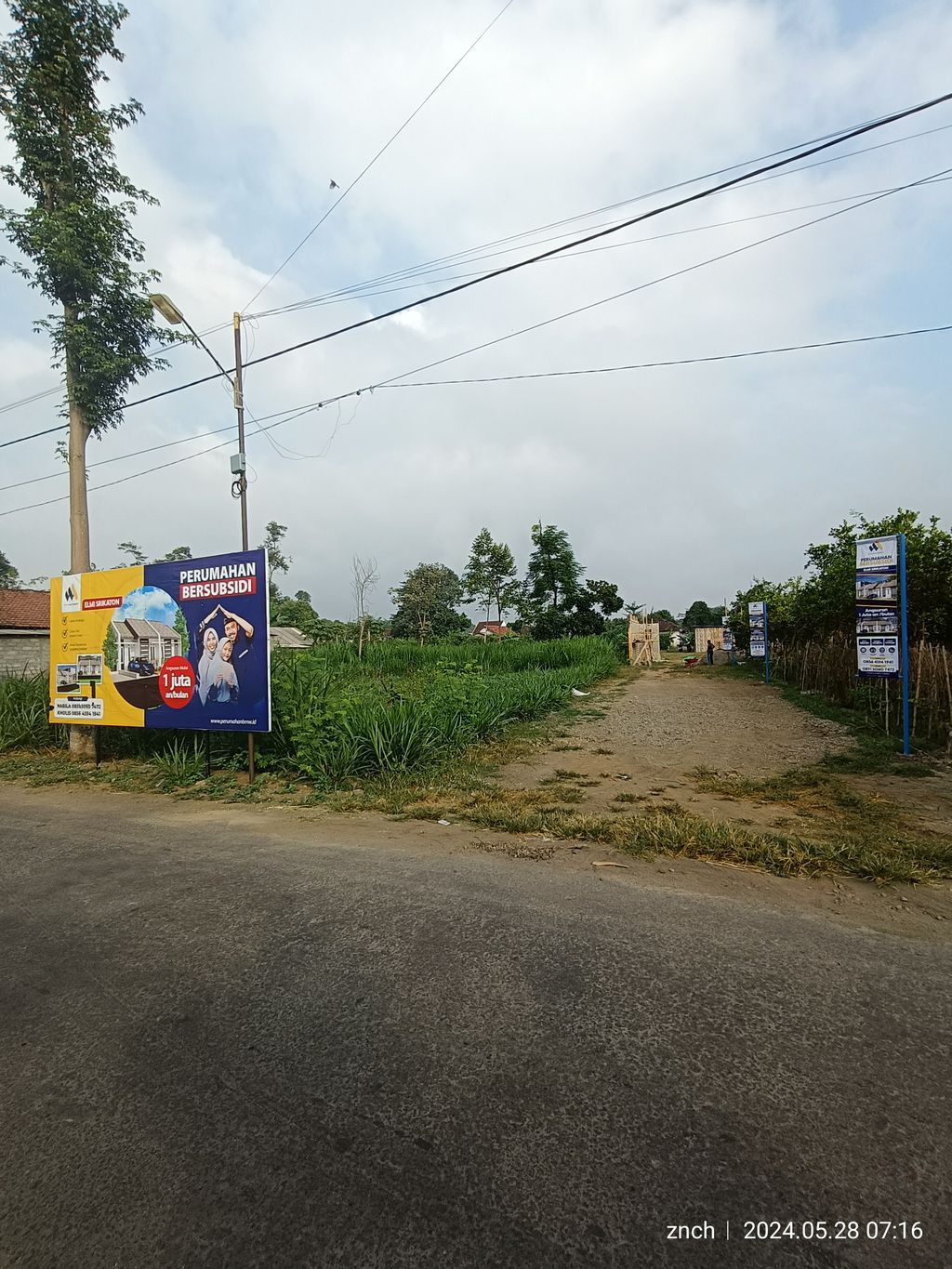 foto gerbang perumahan PERUMAHAN BMW ELMI SRIKATON