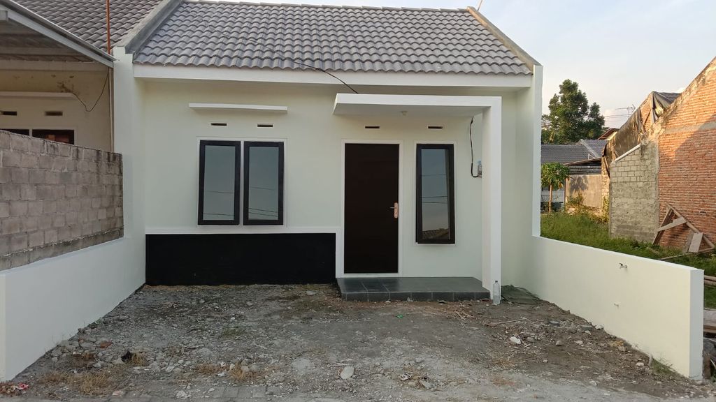 foto tampak rumah tipe 36 perumahan GRIYA GARUM REGENCY
