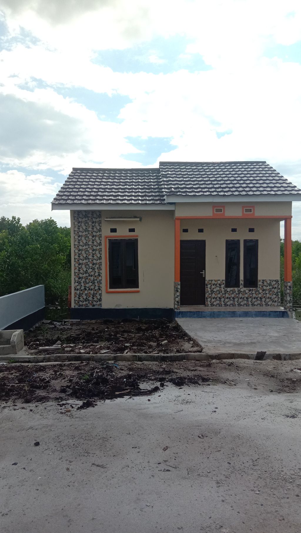foto tampak rumah tipe 36 SUBSIDI perumahan Griya Siti Bakar