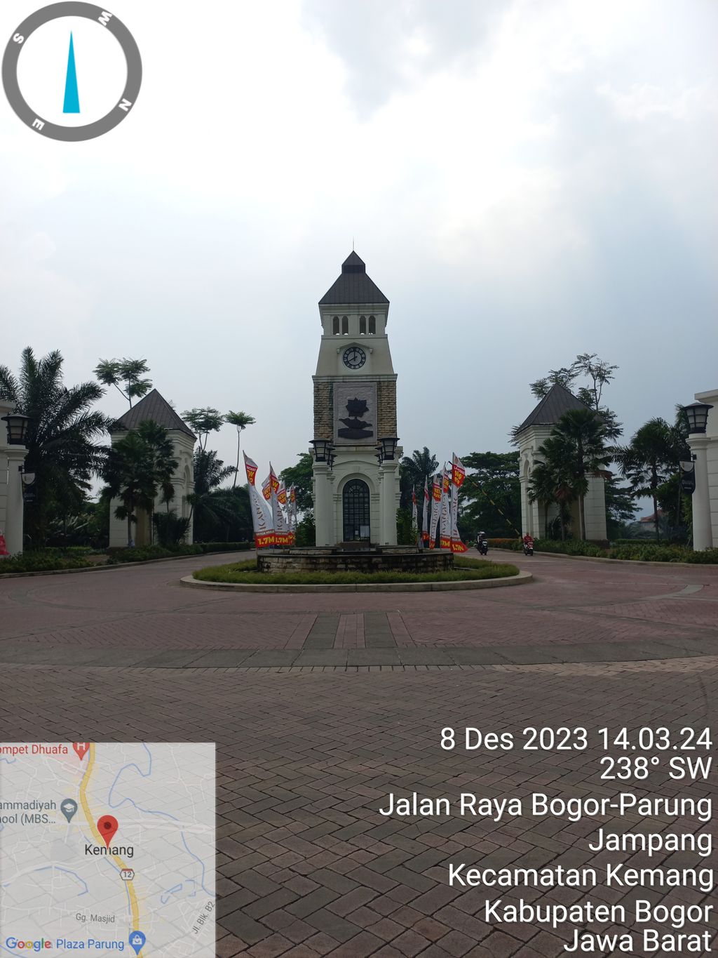 foto gerbang perumahan TELAGA KAHURIPAN