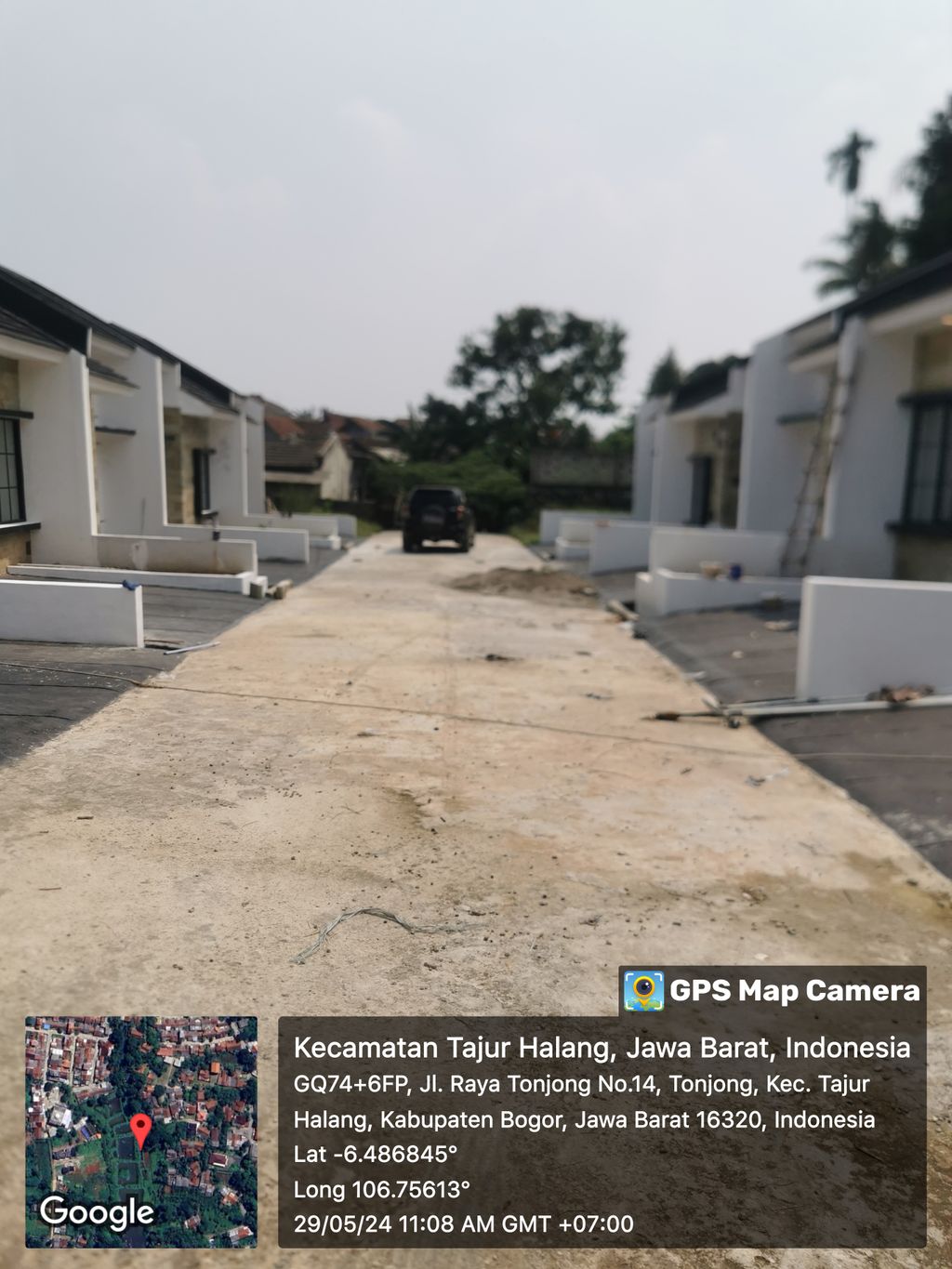 foto posisi tengah perumahan Grand Nadaa Residence