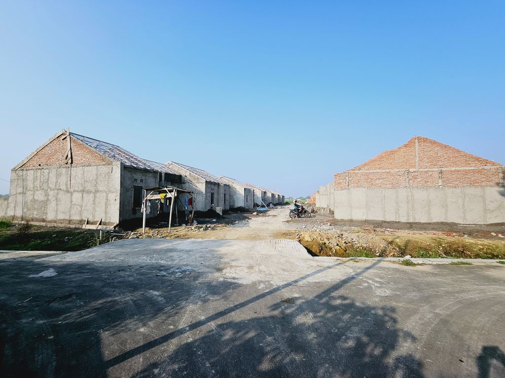 foto gerbang perumahan HOME MANDAN
