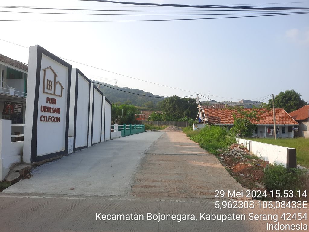 foto gerbang perumahan PERUMAHAN PURI UKIRSARI CILEGON